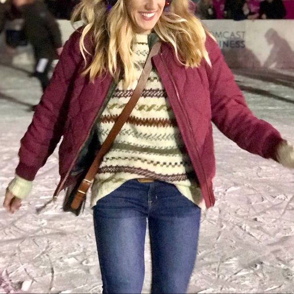 Cream cable knit sweater - Picture 2 of 5